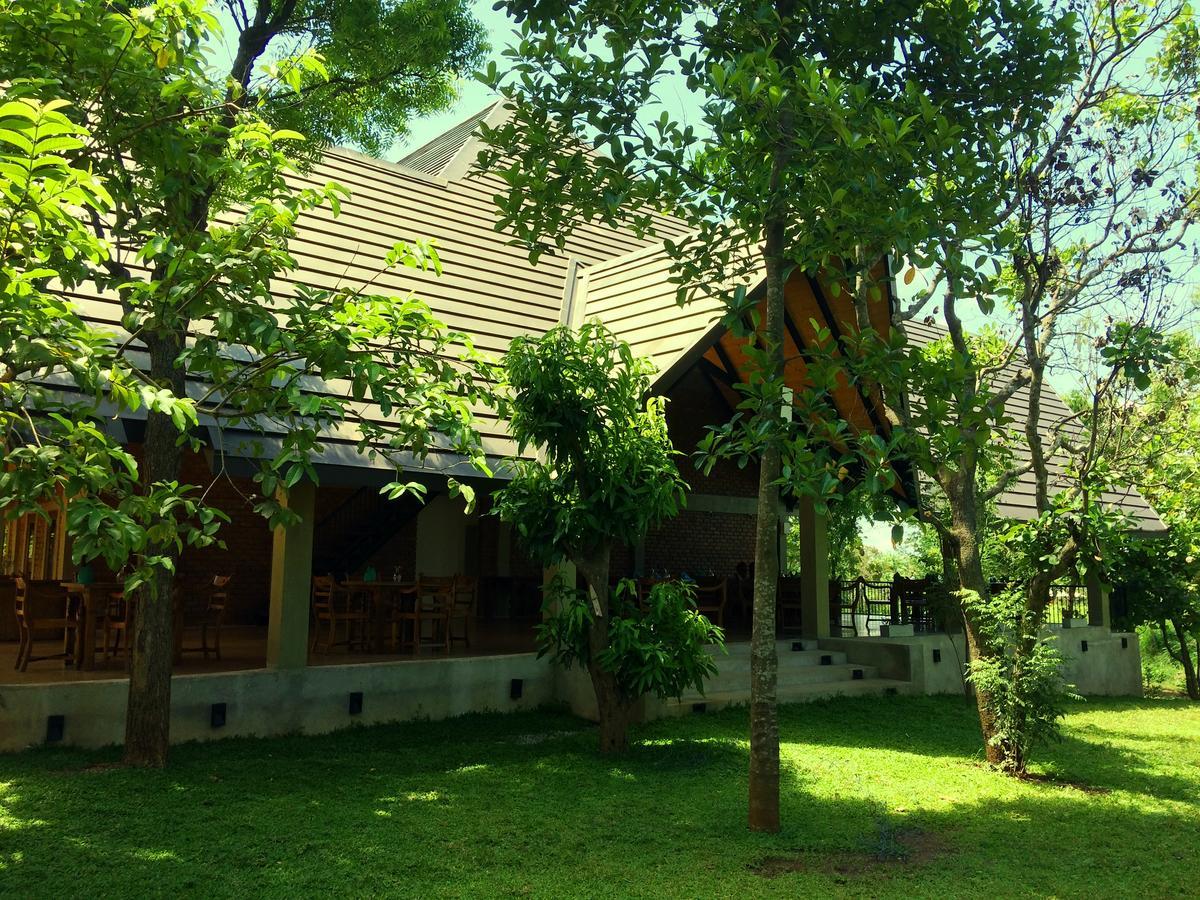 Go Go Green Resort Habarana Exterior photo
